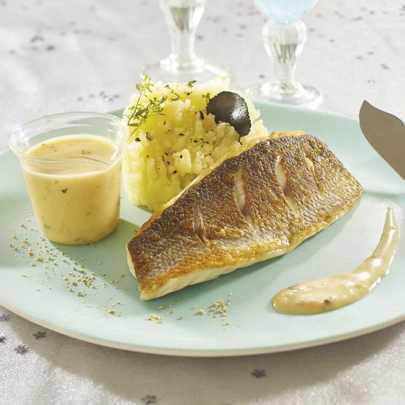 Gebakken kabeljauw met olijvensalsa