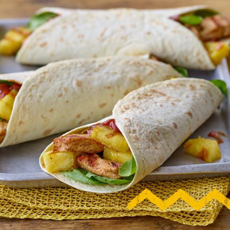 Caraibische kip wraps met gegrilde ananas
