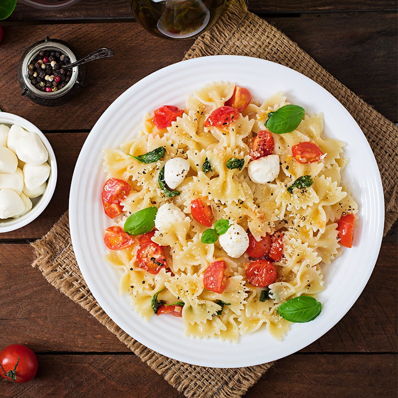 Pastasalade met mozzarella