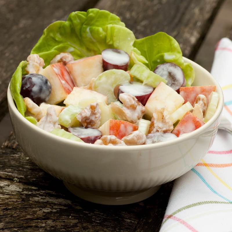 Gemengde salade met walnoten