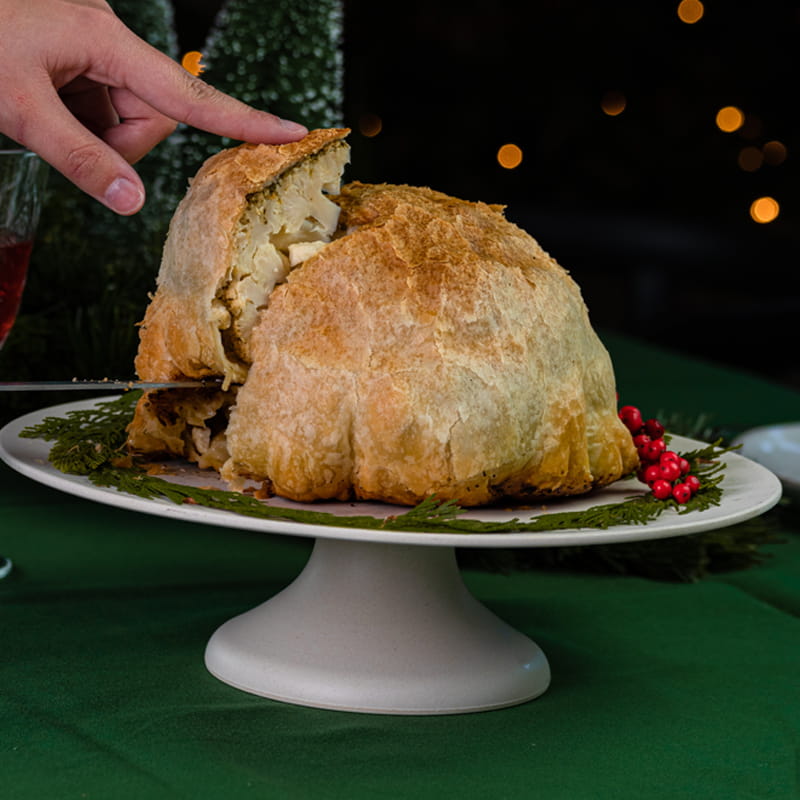 Hele bloemkool in bladerdeeg