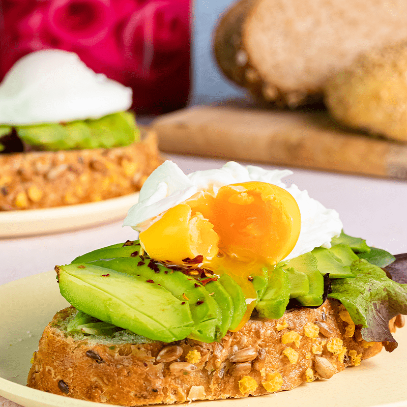 Avocado toast met een gepocheerd ei | Silvo recepten 